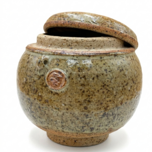 DÓZA S VÍKEM Dřevo