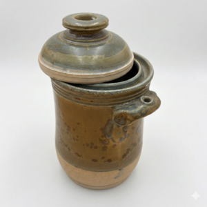 DÓZA S VÍKEM Díra